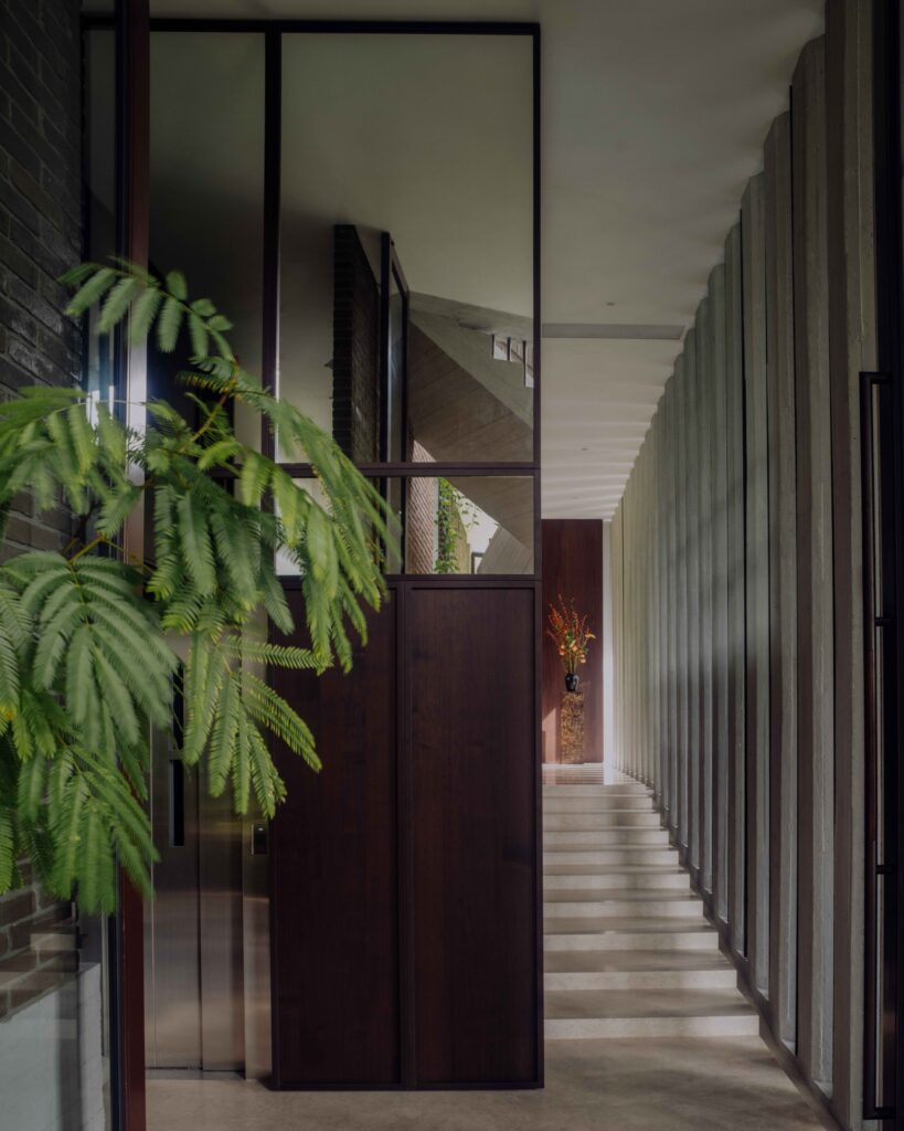 Simplified 158E Coronation-10-9