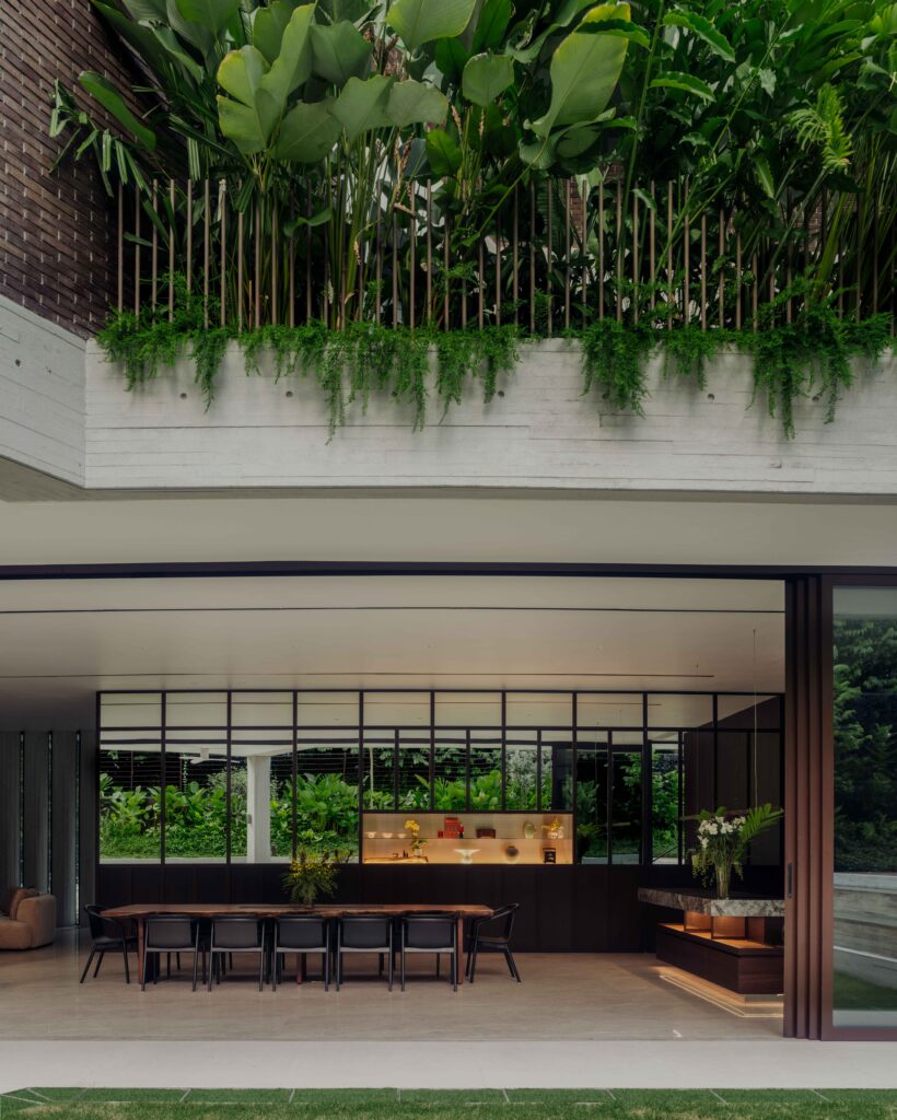 Simplified 158E Coronation-56-31